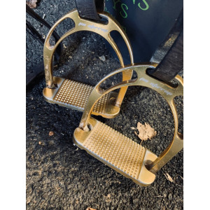 Étriers Jin Stirrup
