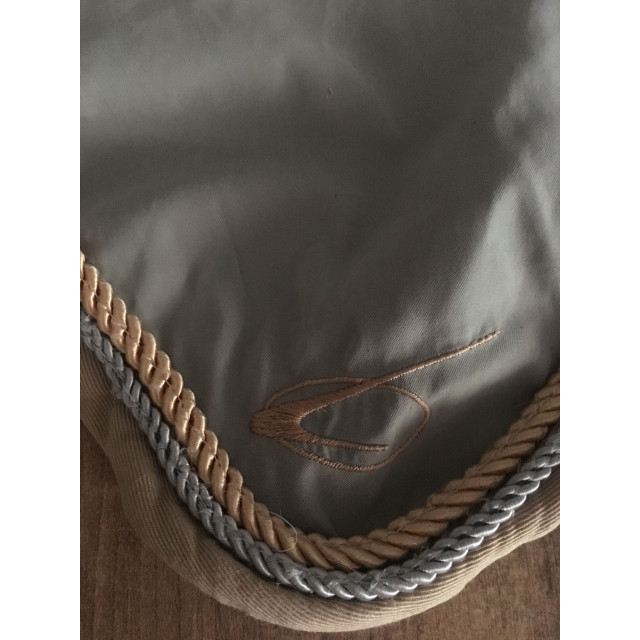 Bonnet lamicell