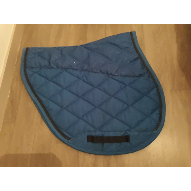 Tapis bleu à vendre
