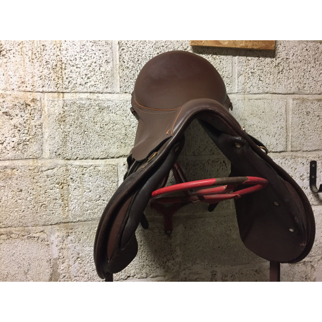 Selle tres bon état