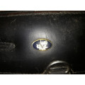 Belle Bavette cuir noir anatomique et gel , 138/140 , 3 anneaux , servie 1 fois