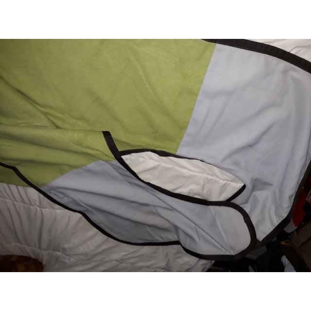magnifique couvre-rein Paddock Sport 135 polaire