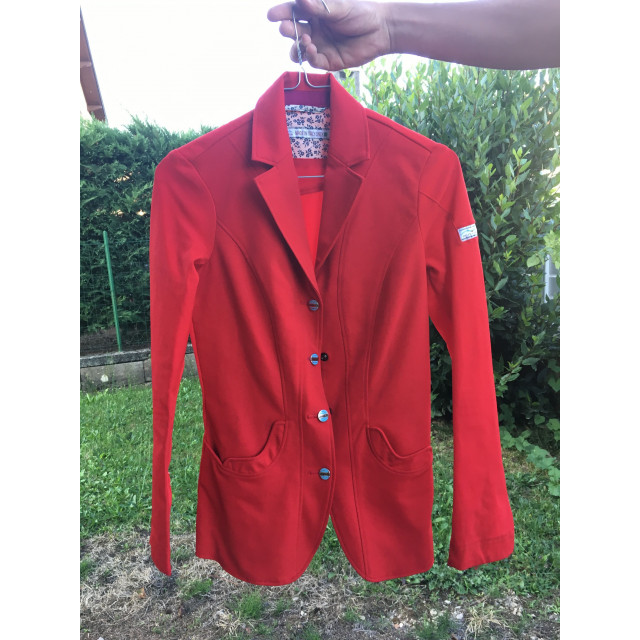 Veste animo