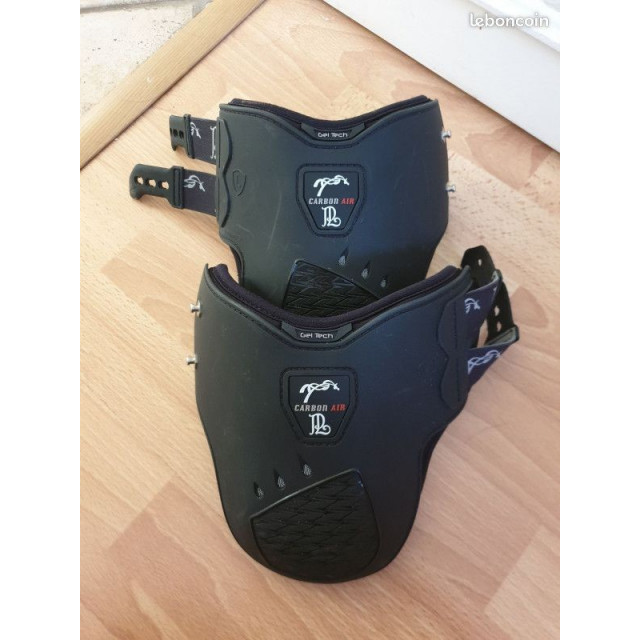 Protège-boulets Carbon Air Penelope Leprevost