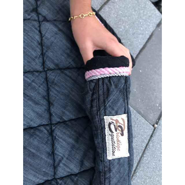 Superbe tapis cso privilège equitation