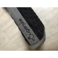 Tapis de selle noir