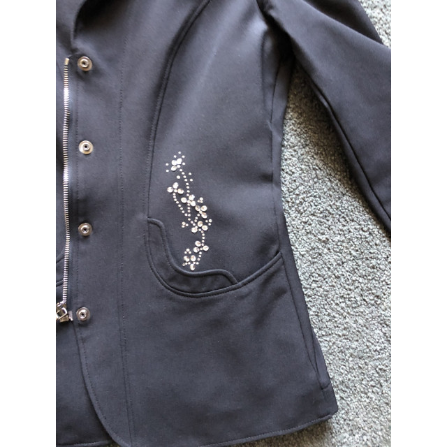 Veste animo