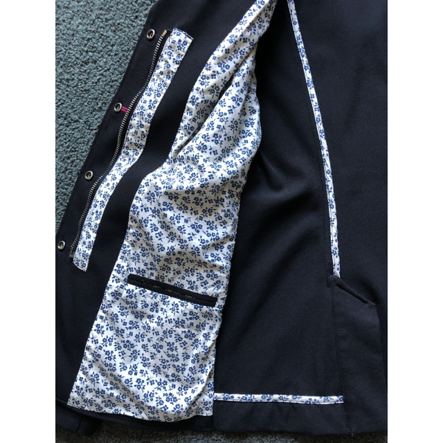 Veste animo