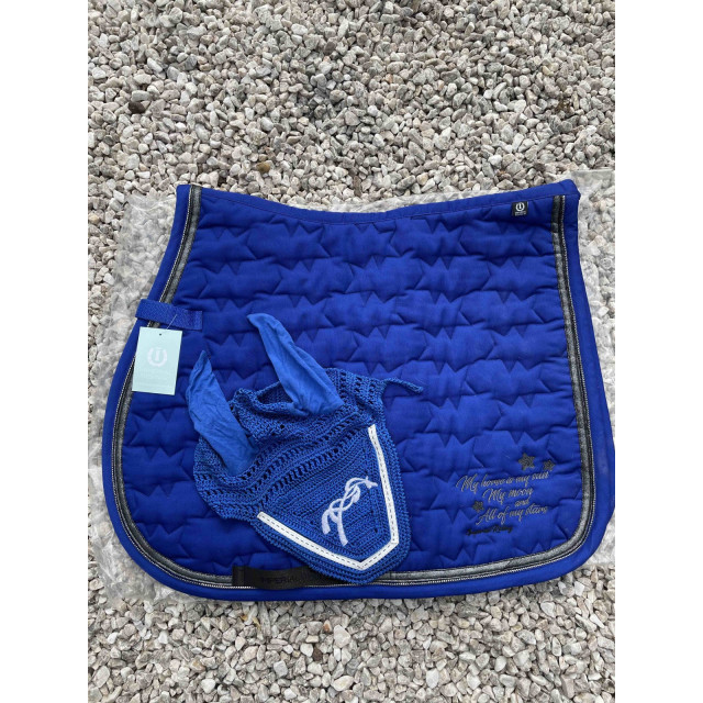 ENSEMBLE bonnet + tapis bleu roi avec liseré argent