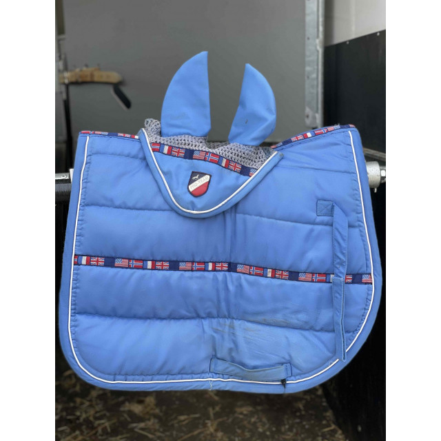 ENSEMBLE bonnet + tapis de concours