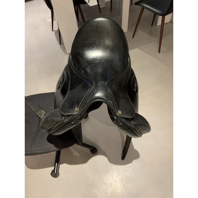 Selle dressage Henri de Rivel 16,5