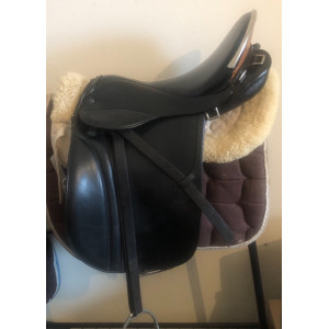 Selle Stübben Scout équipée 18 pouces