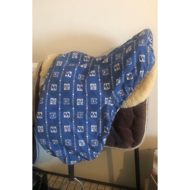 Selle Stübben Scout équipée 18 pouces