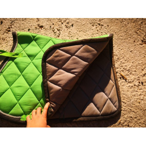 ENSEMBLE TAPIS/PROTECS/BONNET