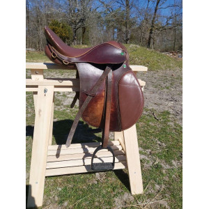 Selle mixte 16 pouces