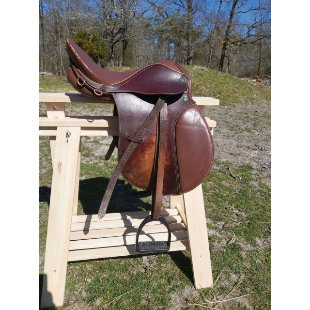 Selle mixte 16 pouces