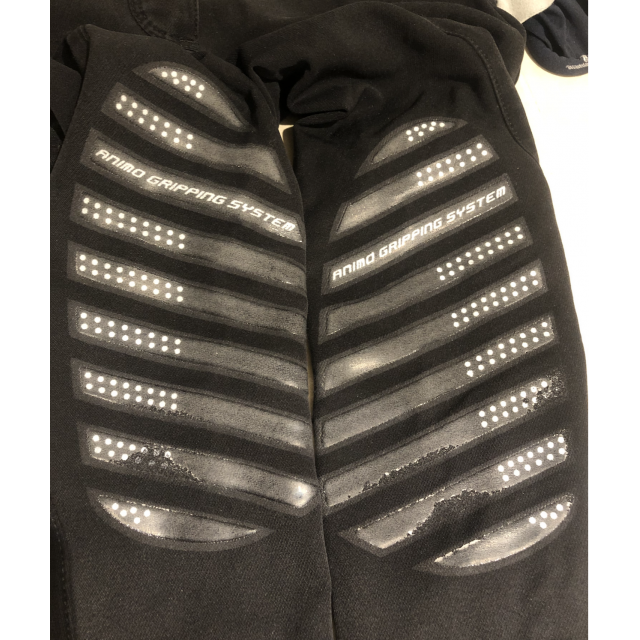 pantalon noir animo à strass et gripps