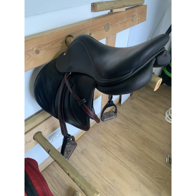 Selle voltaire design