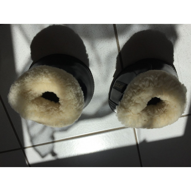 cloches Kingsland vernis noires