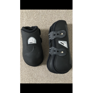 Neuf ensemble Veredus carbone gel