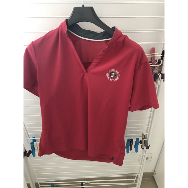 Pantalons, veste, polos, chaussettes