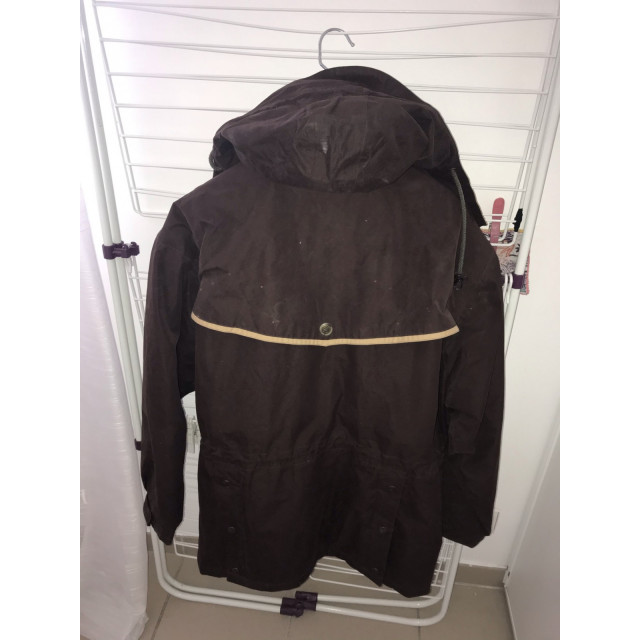 Pantalons, veste, polos, chaussettes