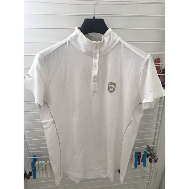 Pantalons, veste, polos, chaussettes