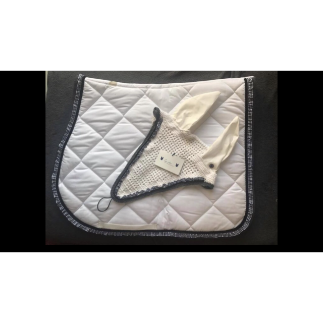 Tapis RG et bonnet Equ’idées neufs