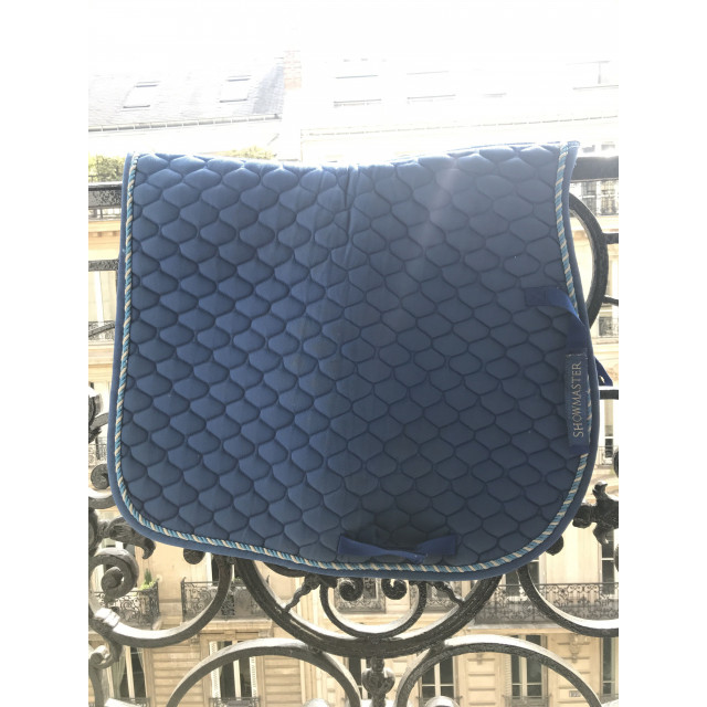 Tapis bleu roi