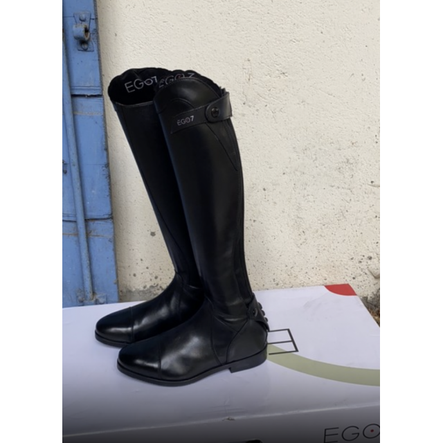 Ego 7, Aries, 38/XS/0