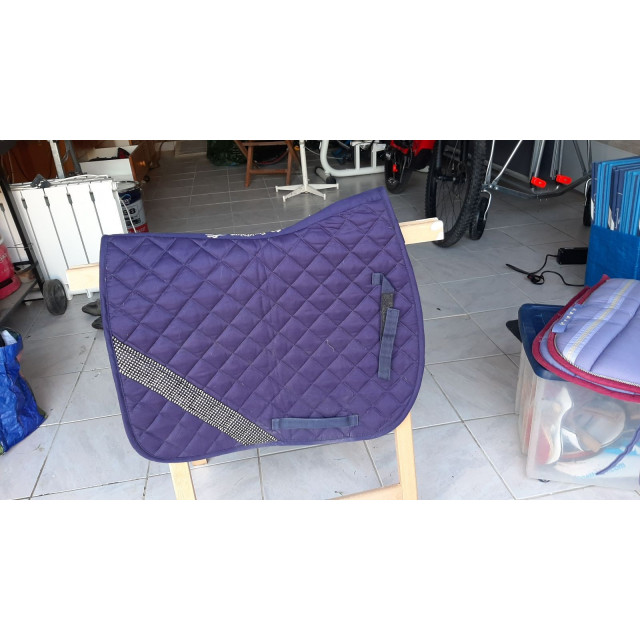 Tapis bleu marine