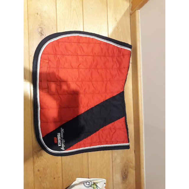 Tapis fouganza rouge