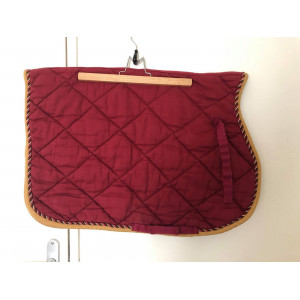 Tapis bordeau Equithème