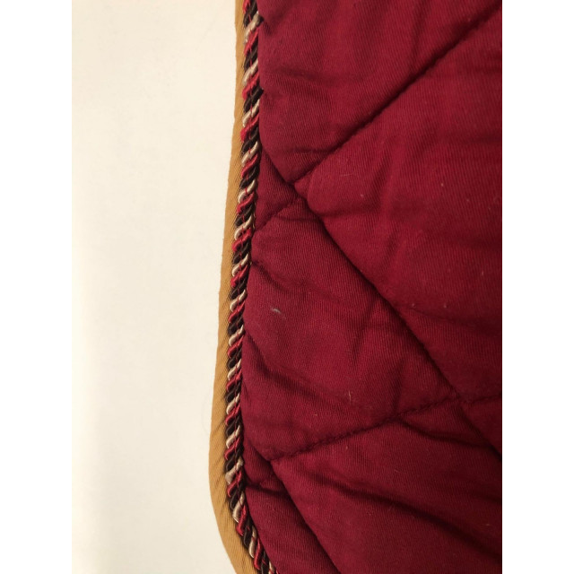 Tapis bordeau Equithème