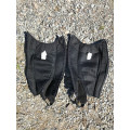 Chaps noires