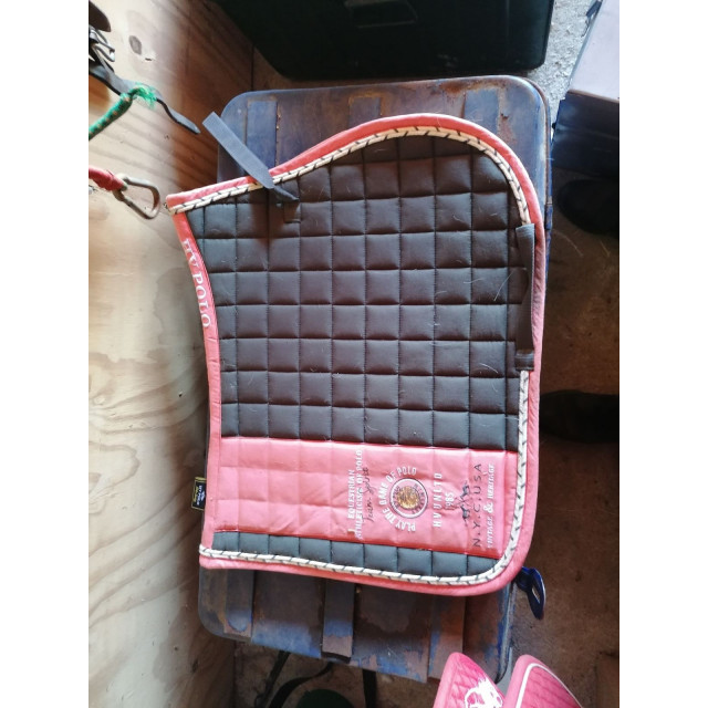 Ensemble tapis et bonnet