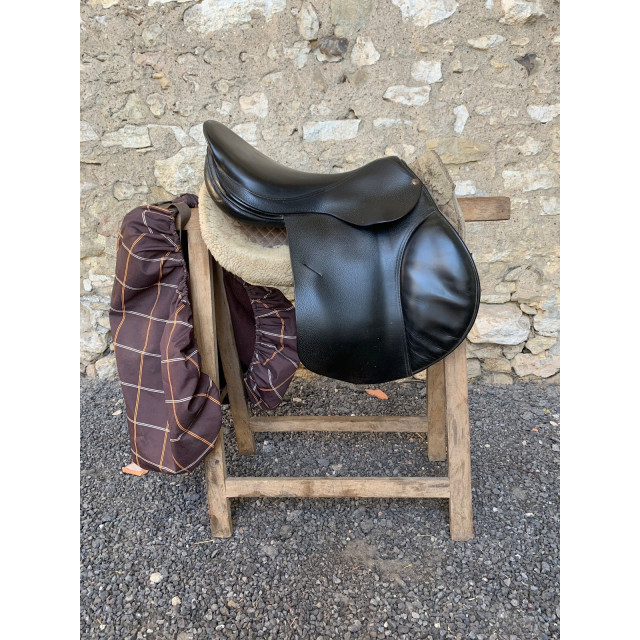 SELLE FORESTIER NOIRE