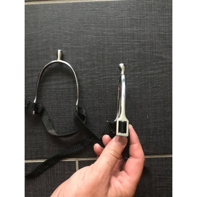 Pers d’éperons fouganza