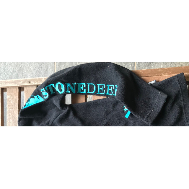 Polaire stonedeek