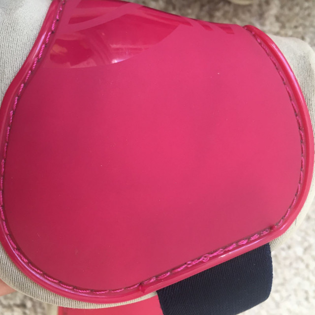 ensemble guêtres et protège boulets rose