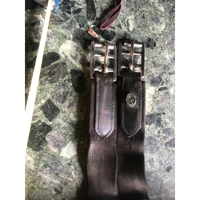 Bavette cuir noir HFI