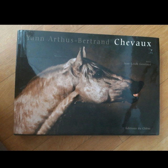 Livre de photographie équine