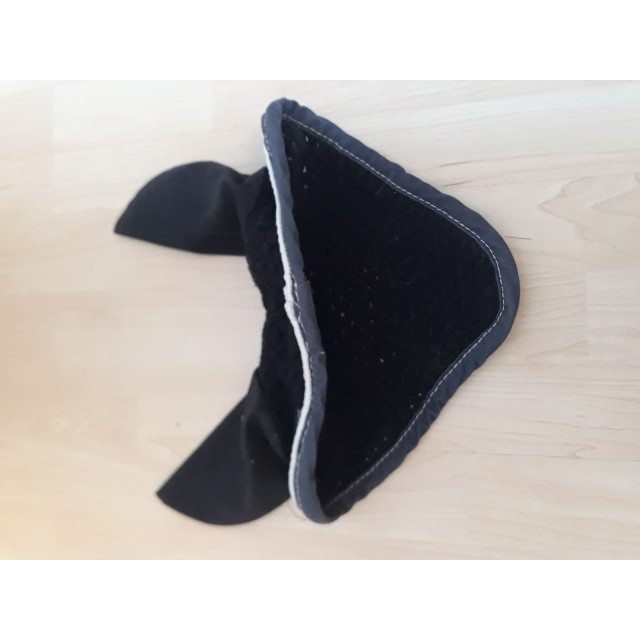 Bonnet noir Fouganza