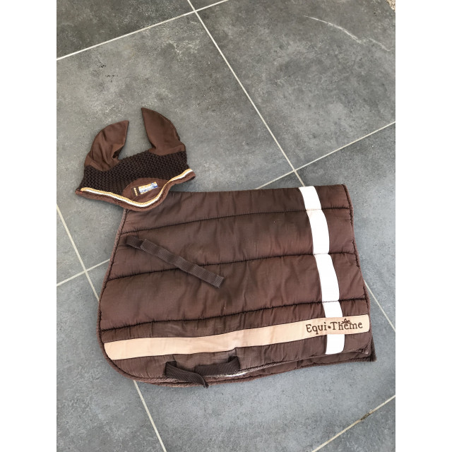 ensemble tapis + bonnet