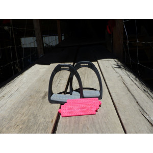 Etrier compositi avec deux plancher