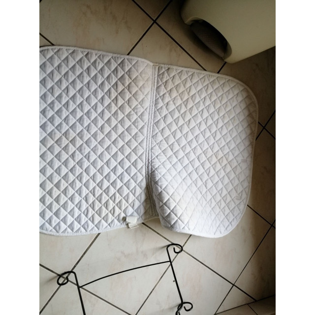 Tapis blanc