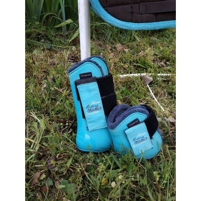 ensemble marron et bleu (tapis, amortisseur, bonnet et guetre )