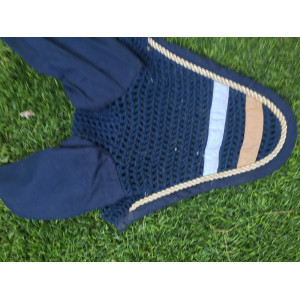 Tapis de selle et bonnet cheval