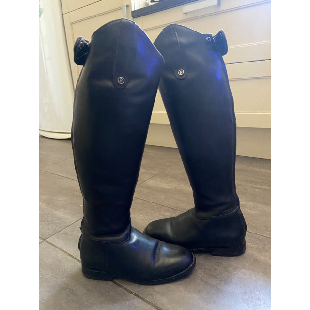 Bottes Rectiligne taille 37 très bon etat