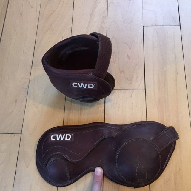 Protège-boulets CWD cuir doublé veau marron Taille 2 (cheval)